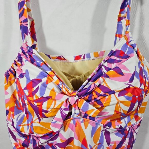 Swimsuits For All Tie Front Underwire Swim Dress NWT Size 26 - Picture 2 of 13